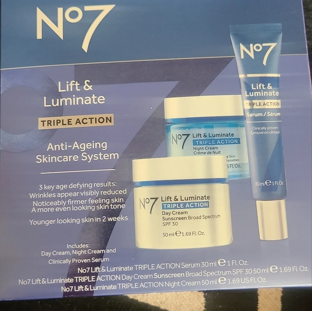 No7 LIFT LUMINATE TRIPLE ACTION ANTI AGING SKINCARE SYSTEM SET hp 5x 🔥🔥🔥🔥 - Picture 1 of 7